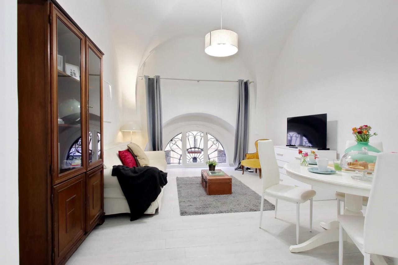 Ponte Cavour Apartment Roma Exterior foto